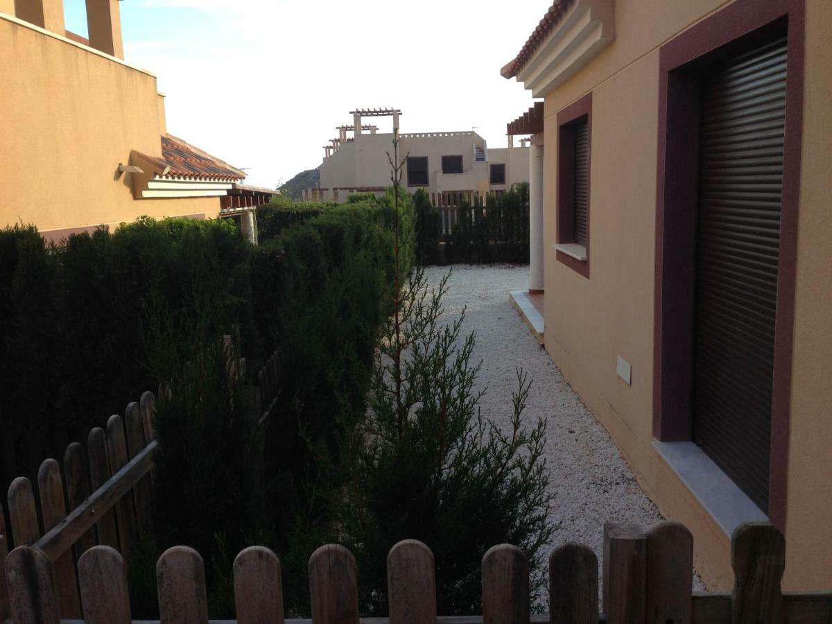 Apartamento Maria Isabel En Los Collados Golf - Aguilas Bagian luar foto